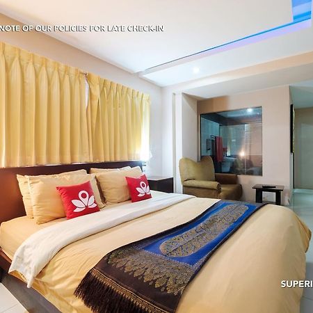 Zen Rooms Lk Metro Pattaya Exterior photo